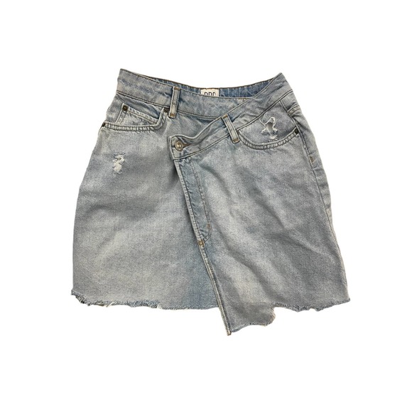BDG Urban Outfitters Asymmetrical Denim Jean Button Criss Cross Skirt XS - Picture 1 of 8